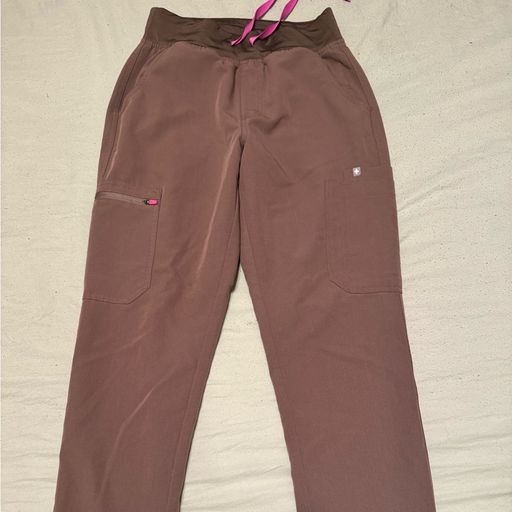 figs, technical collection, size small- petite, high waisted